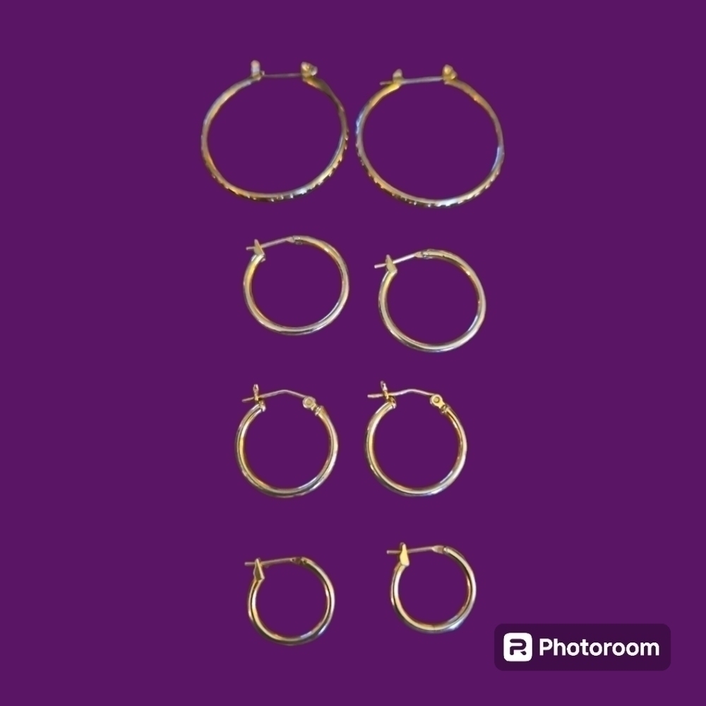 3/$30 Vintage Set of Huggie Hoop Earrings